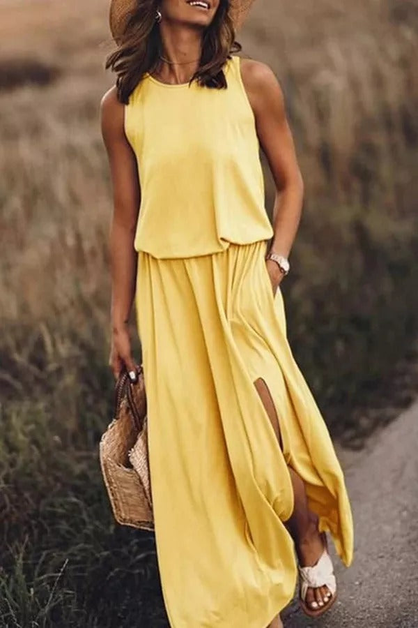 LM | Giselle Loose-fitting maxi dress with slit