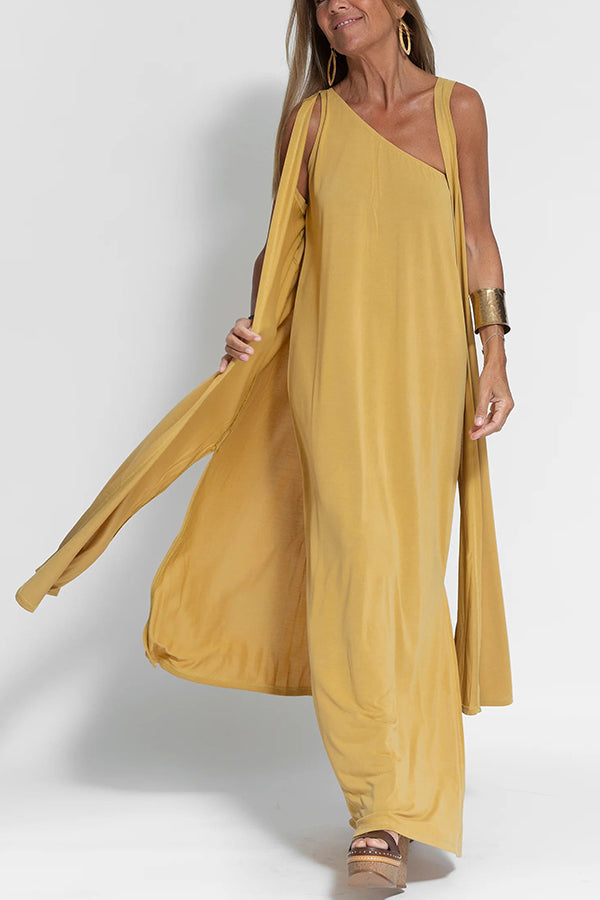 LM | Flawless and free one-shoulder maxi dress with relaxed slit