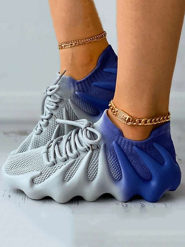 LM | Stylish and airy sneakers