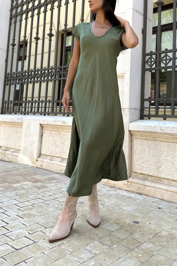 LM | Evase midi dress in satin
