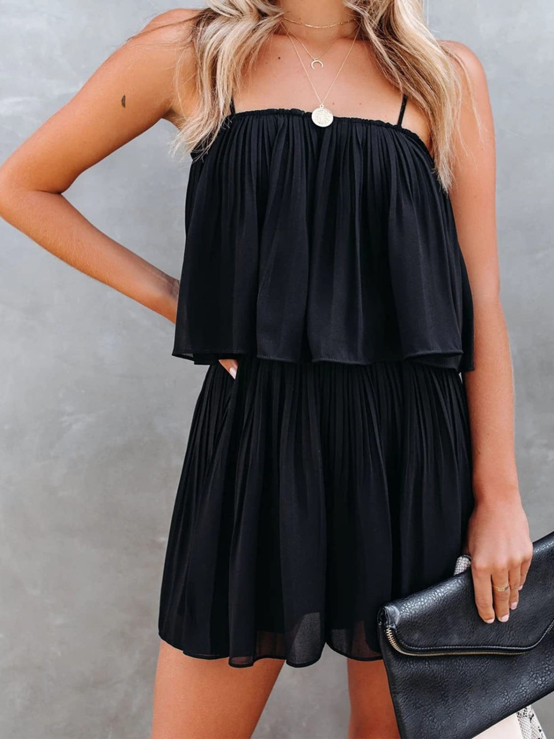 LM | Ruched spaghetti strap romper