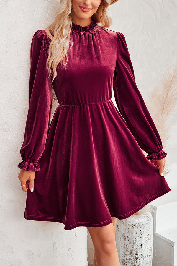 LM | Turtleneck long-sleeved velvet mini dress