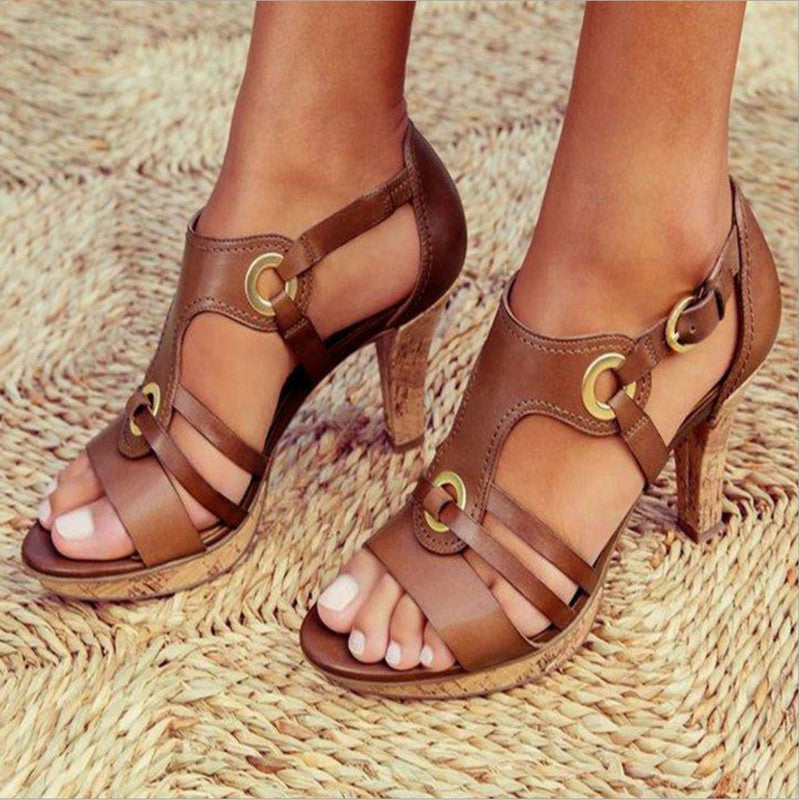 LM | | Comfortable sandals with high heels