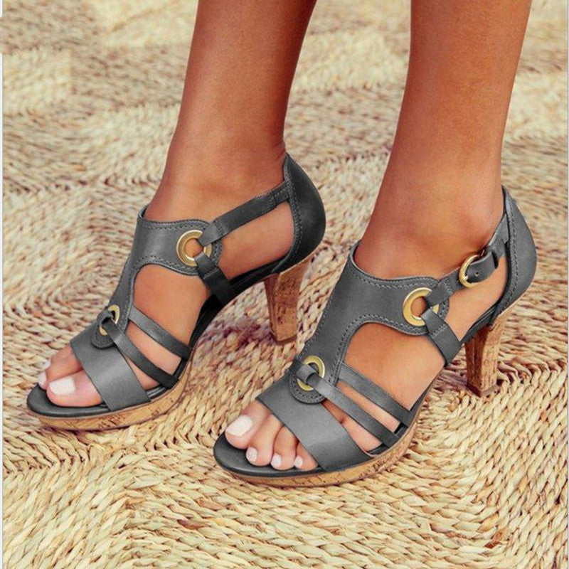 LM | | Comfortable sandals with high heels