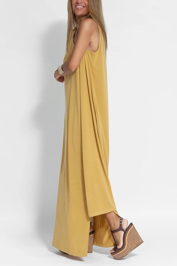 LM | Flawless and free one-shoulder maxi dress with relaxed slit