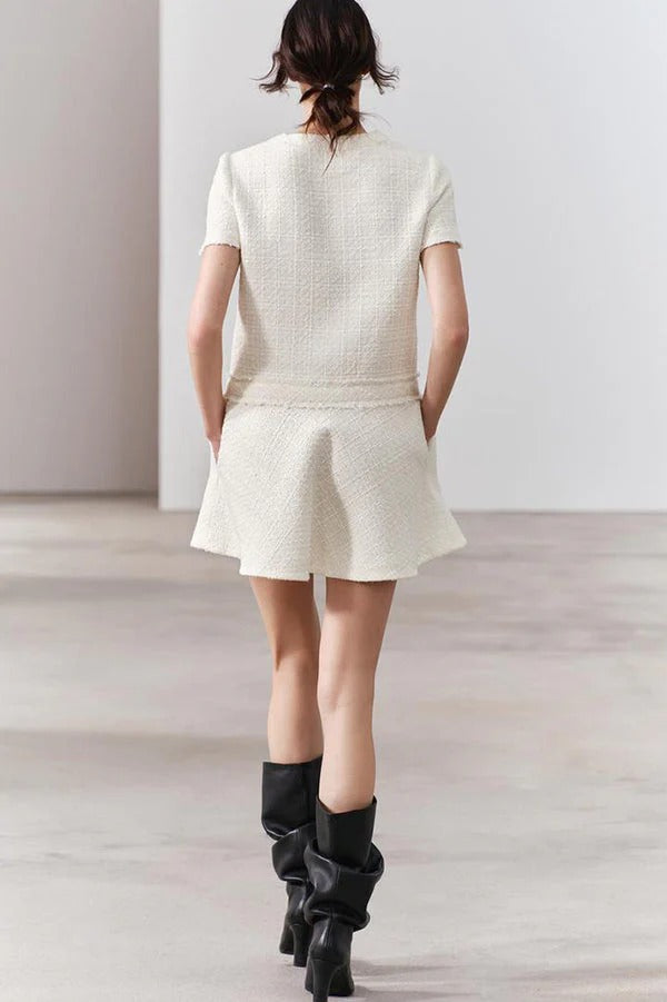LM | 1960s London Girl tweed textured gold button short sleeve pocketed mini dress
