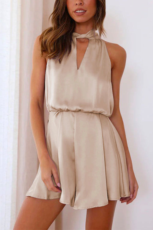 LM | Fashionable and effortless romper