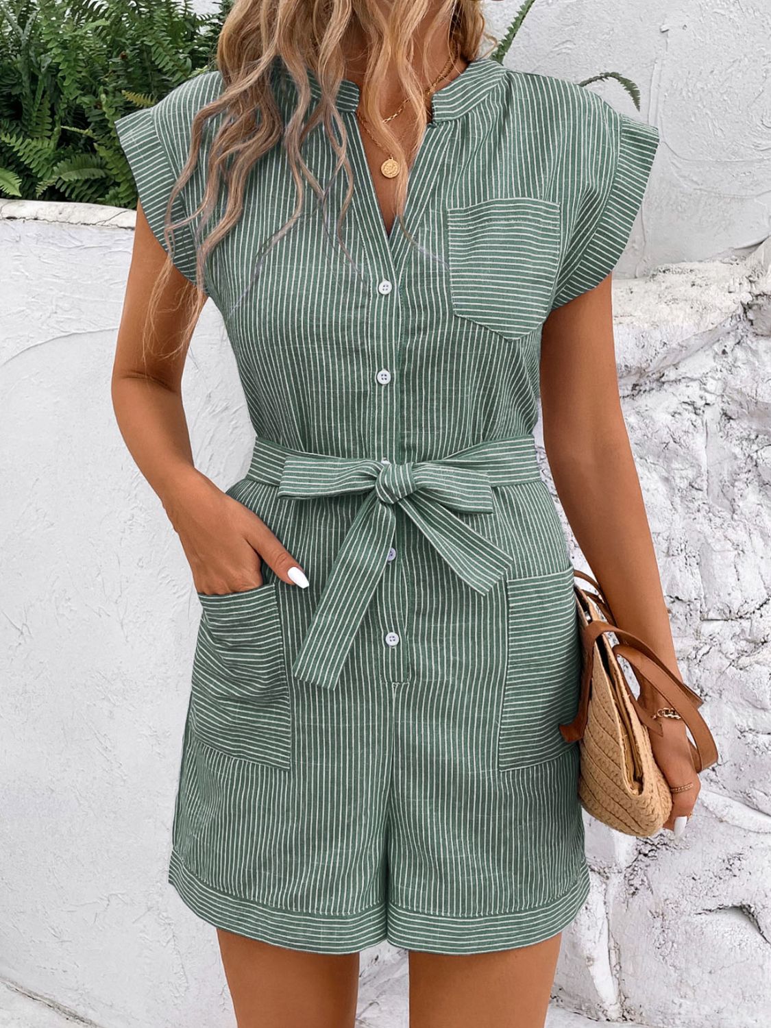 LM | Striped, notched romper with tie