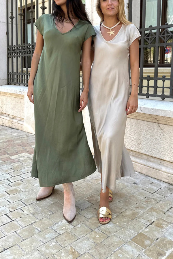 LM | Evase midi dress in satin