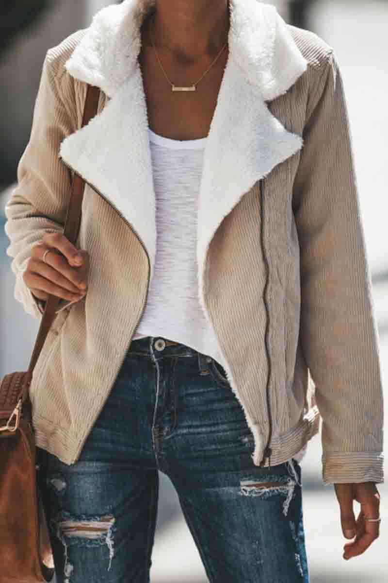 LM | Uncomplicated and chic coat