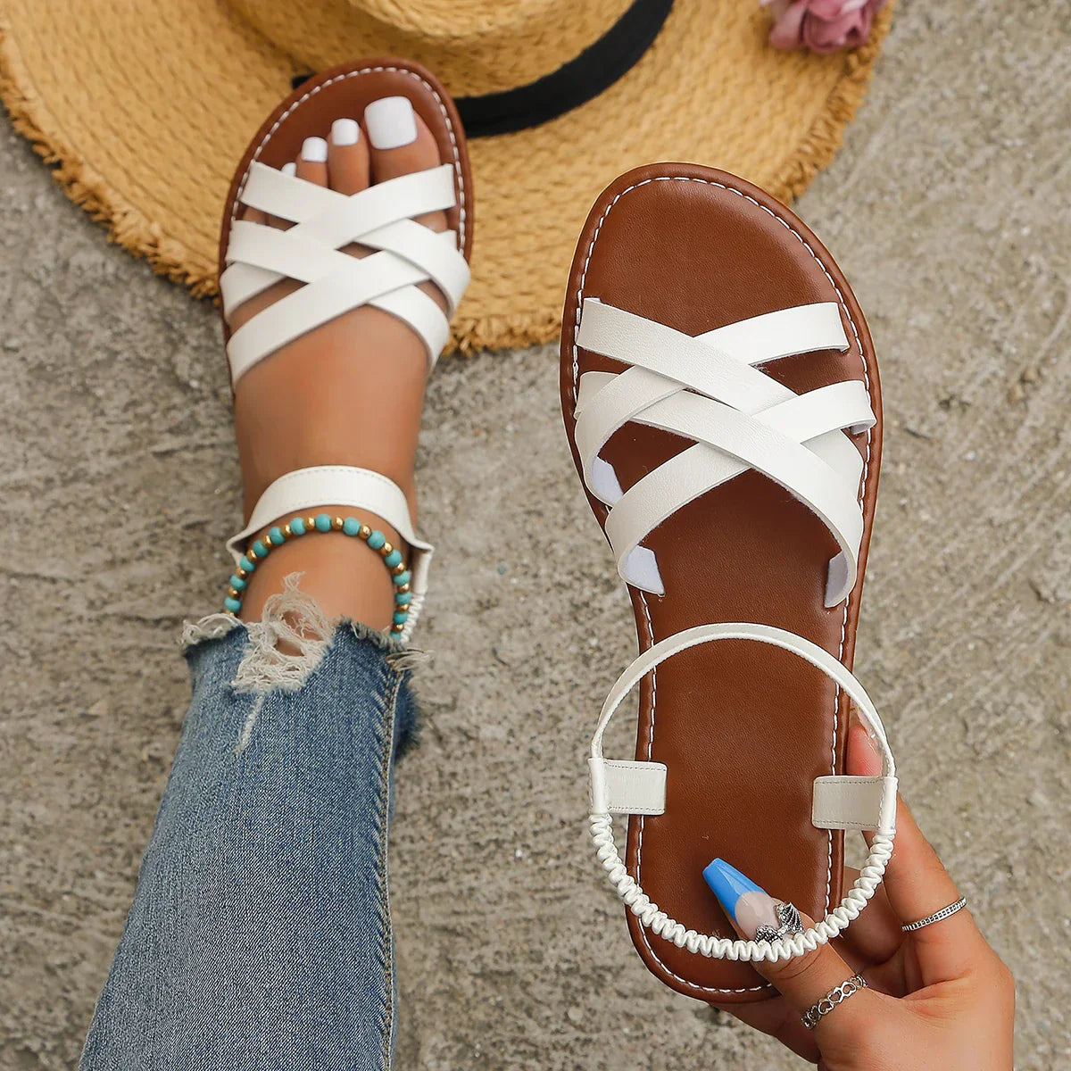LM | - Elegant orthopaedic sandals
