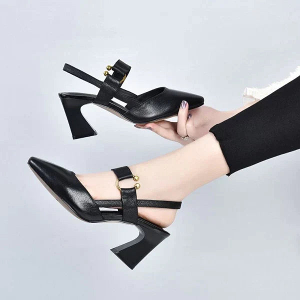 LM | Sandals with orthopaedic heels - Maximina