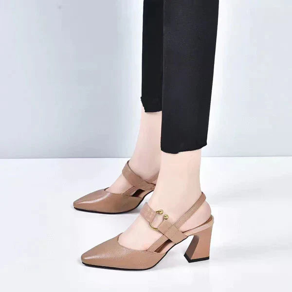 LM | Sandals with orthopaedic heels - Maximina