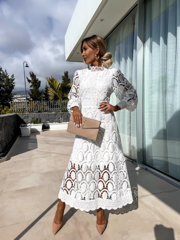 LM | Stylish midi dress in French lace