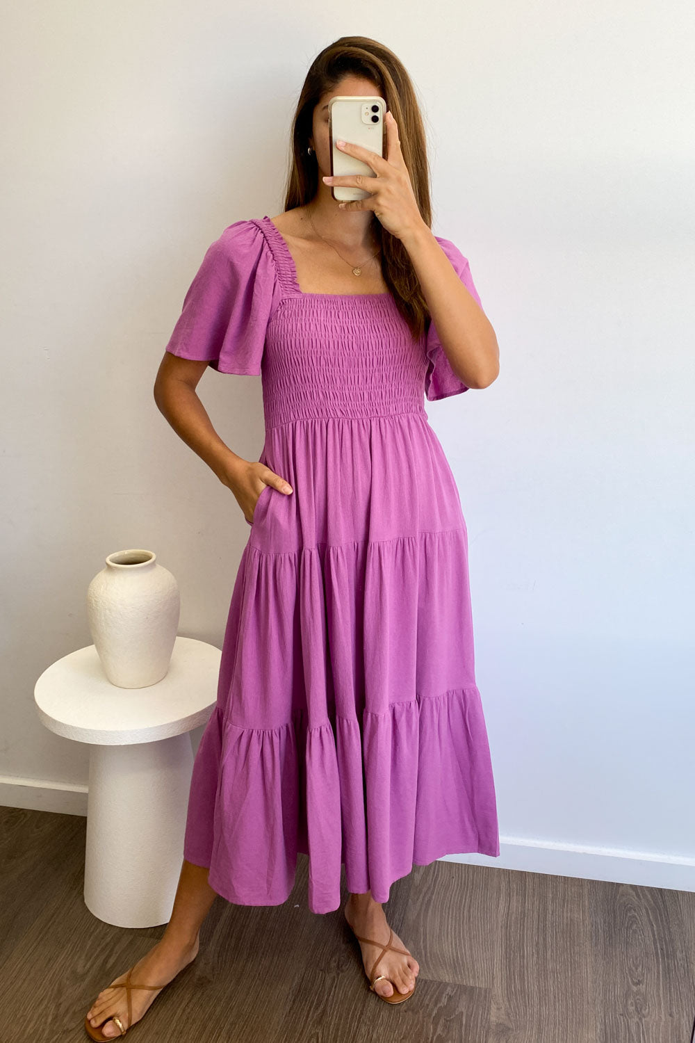 LM | Feminine off-shoulder midi dress