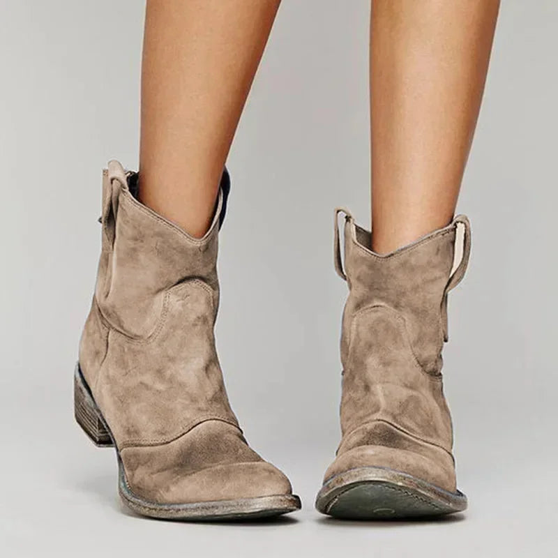 LM | Relaxed and supportive orthopaedic heels