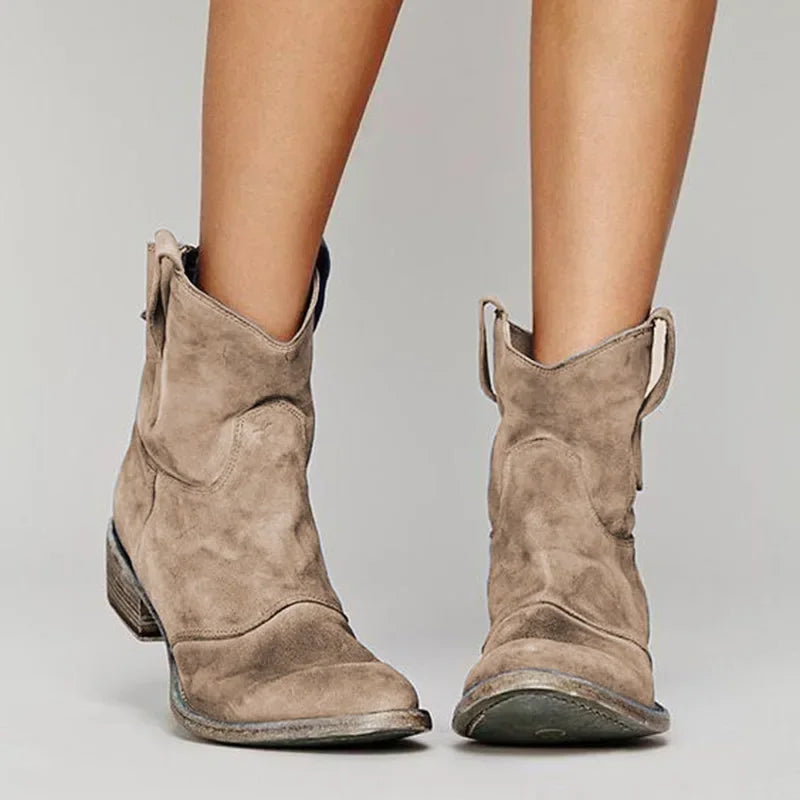 LM | Fashionable supportive orthopaedic heels