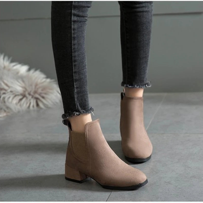 Tailored and Comfortable Orthopedic Boots