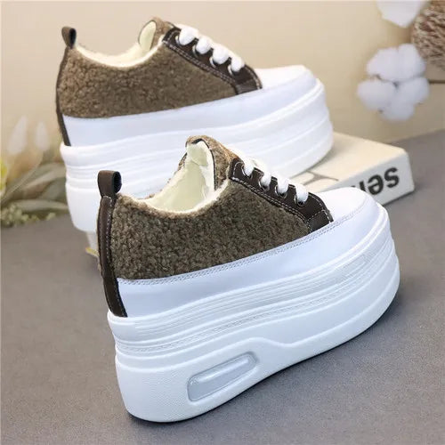 Casual and Supportive Orthopedic Sneakers