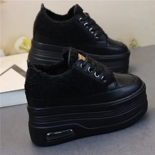 Casual and Supportive Orthopedic Sneakers