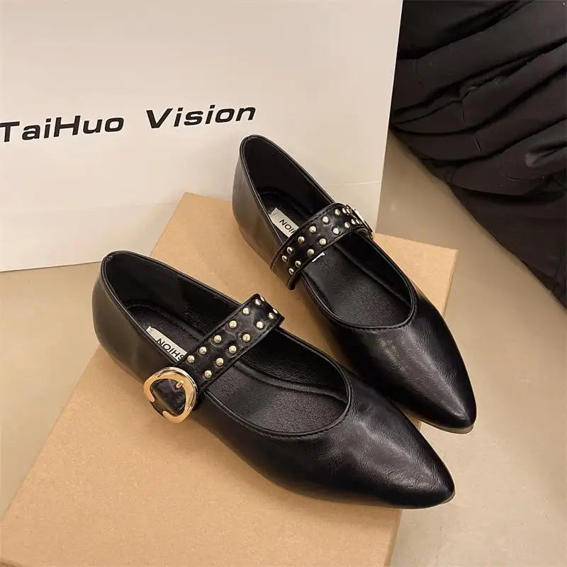 Durable and Supportive Orthopedic Heels