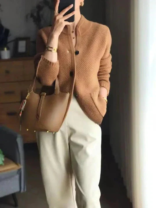 LM | Uncomplicated and chic coat