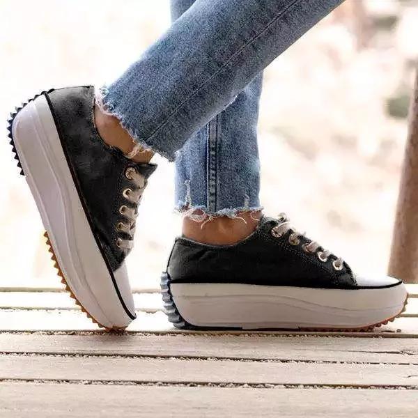 LM | Supportive and stylish orthopaedic sneakers