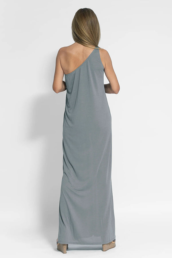 LM | Flawless and free one-shoulder maxi dress with relaxed slit