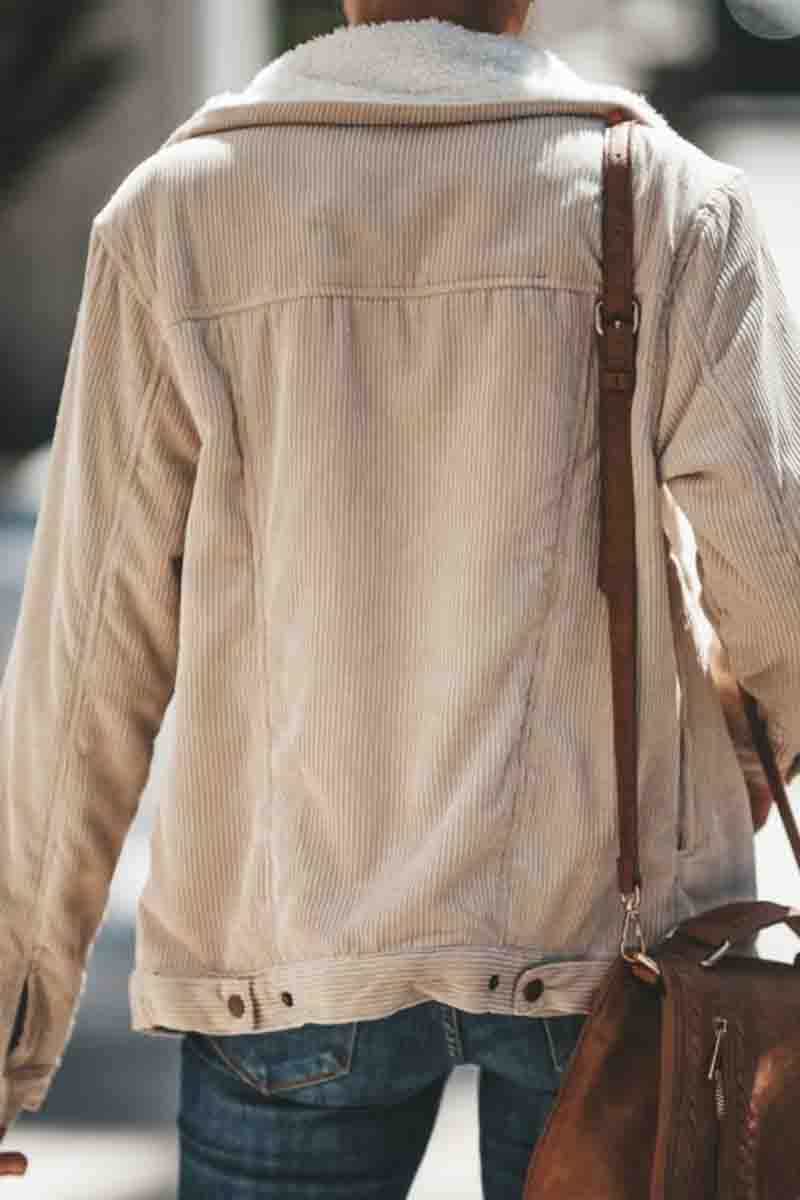 LM | Uncomplicated and chic coat