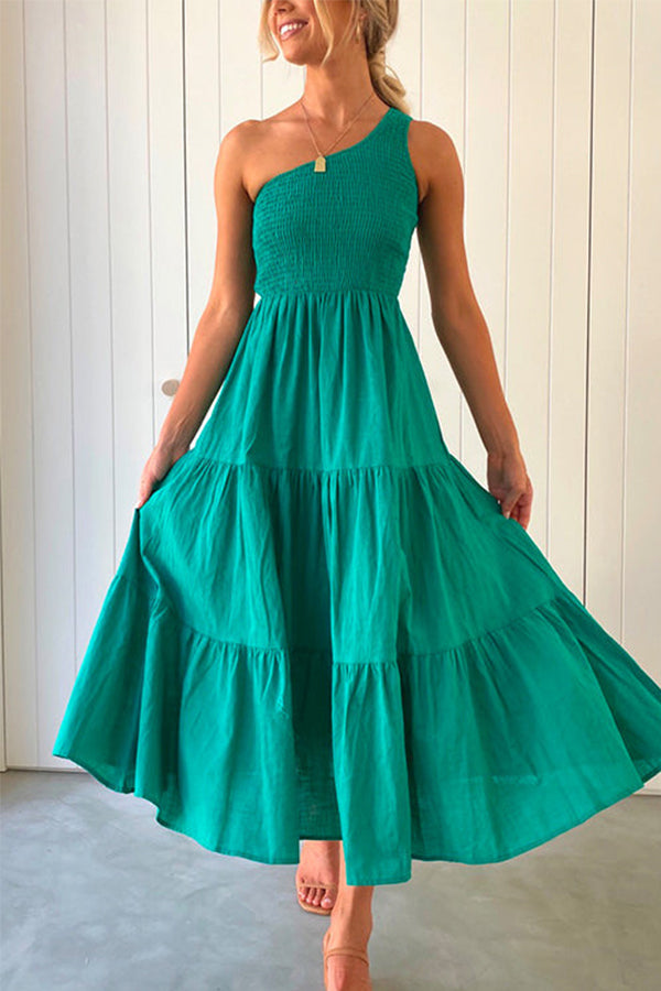 LM | Off-the-shoulder, sleeveless, ruffled maxi dress with ruffles
