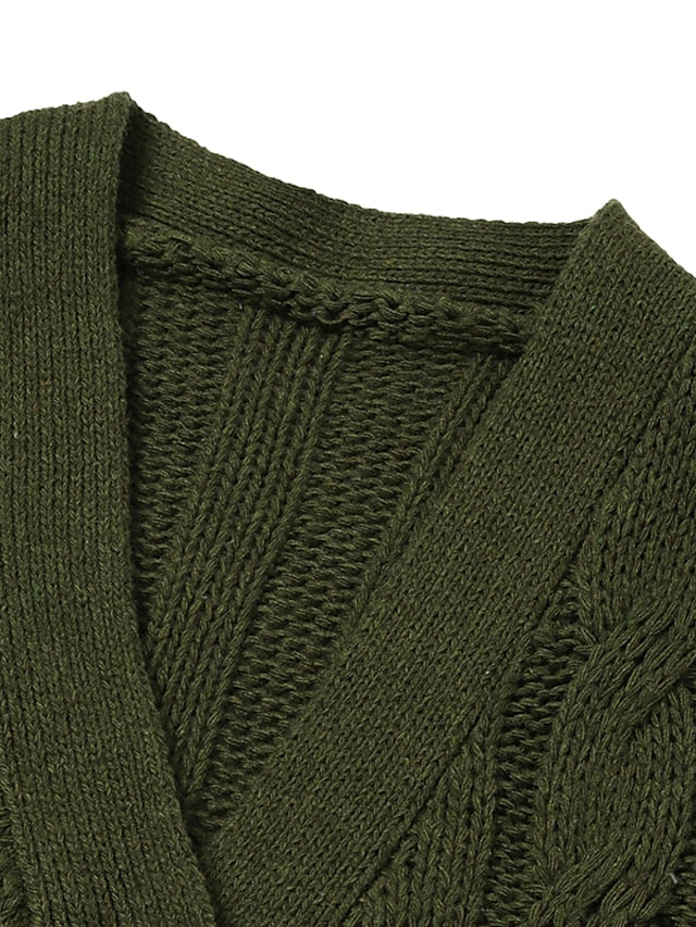 LM | Relaxed and timeless winter cardigan