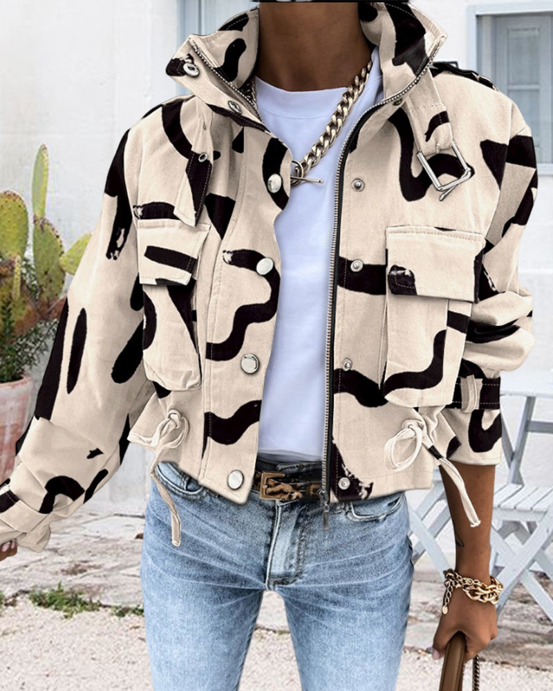 LM | Modern and fashionable coat