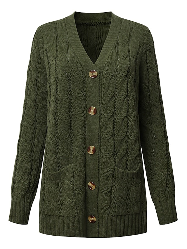 LM | Relaxed and timeless winter cardigan