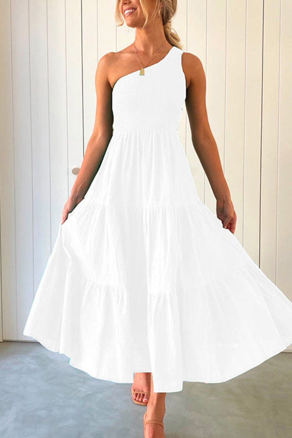 LM | Off-the-shoulder, sleeveless, ruffled maxi dress with ruffles