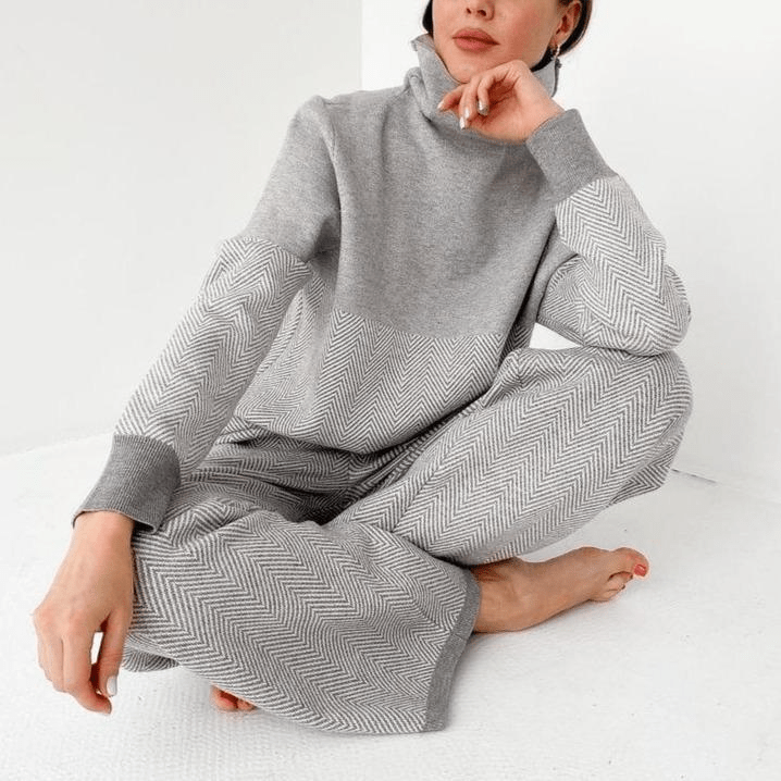 LM | Trendy and elegant winter dress