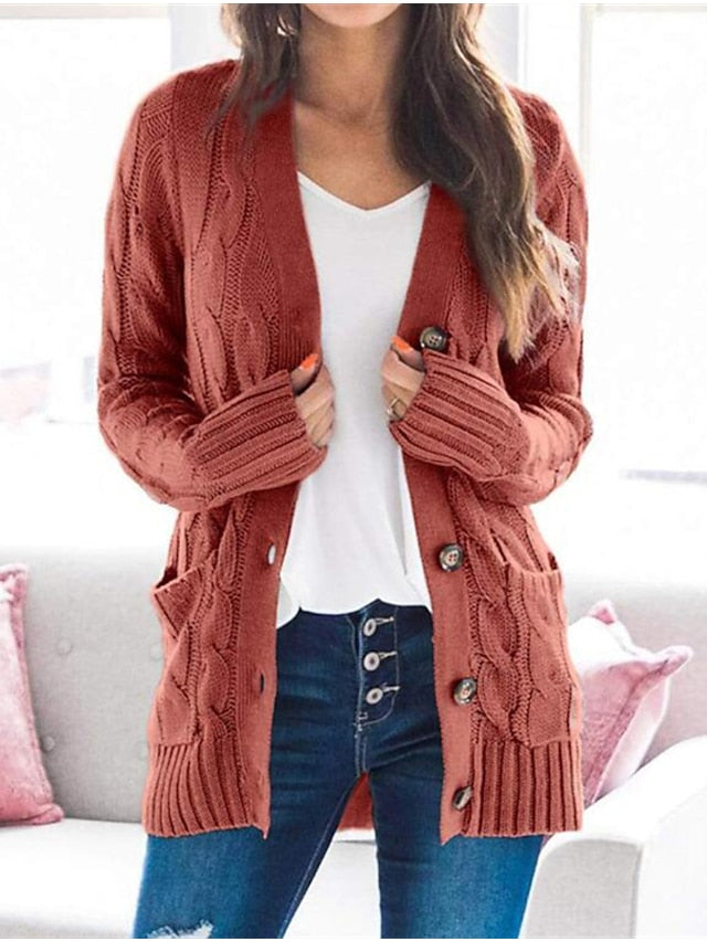 LM | Relaxed and timeless winter cardigan