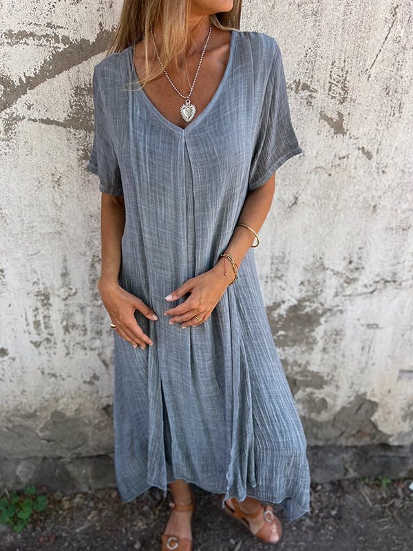 LM | Effortless maxi dress with V-neckline