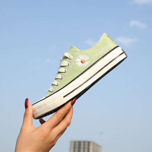 LM | Low Cut with floral print sneakers