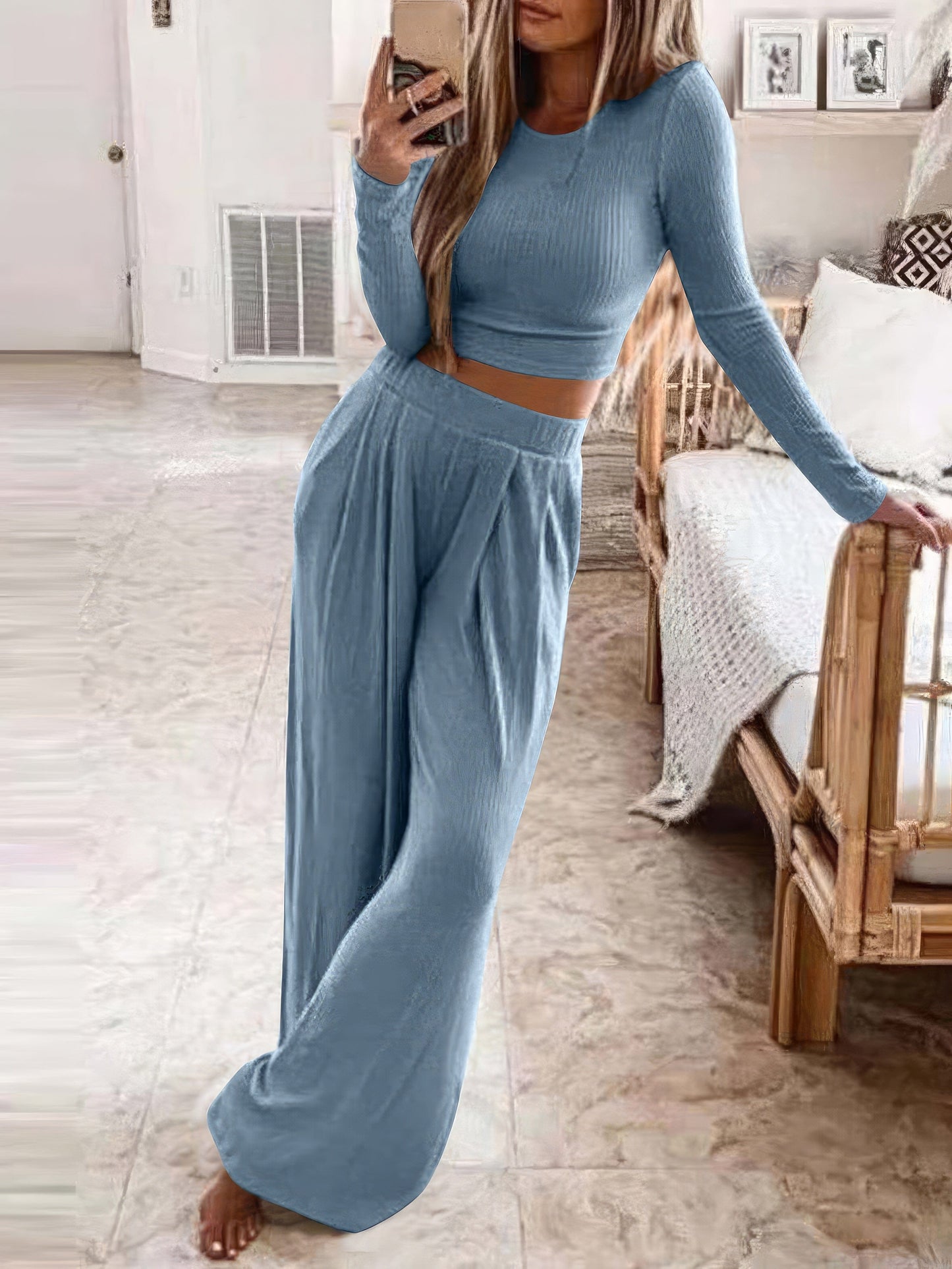LM | Casual and comfortable winter top