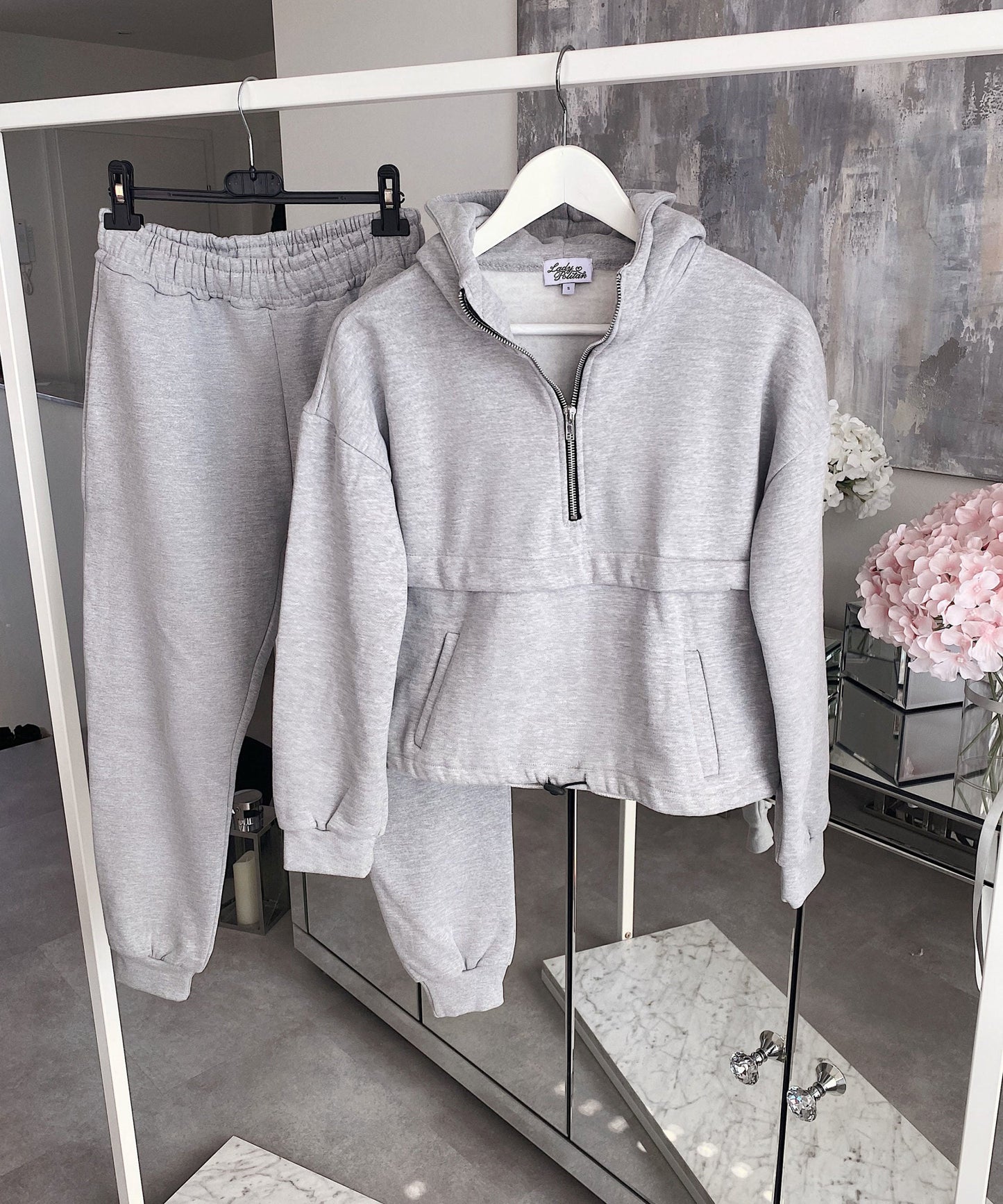 LM | Casual and comfortable general clothing