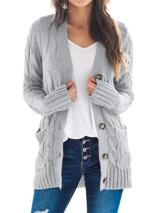 LM | Relaxed and timeless winter cardigan