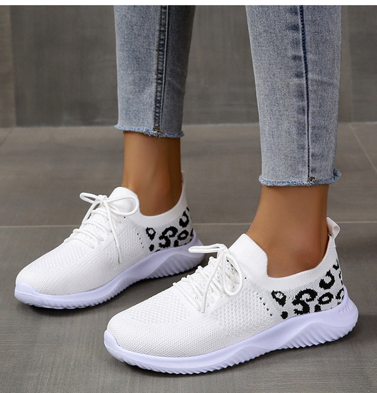 LM | Soft and cool sneakers