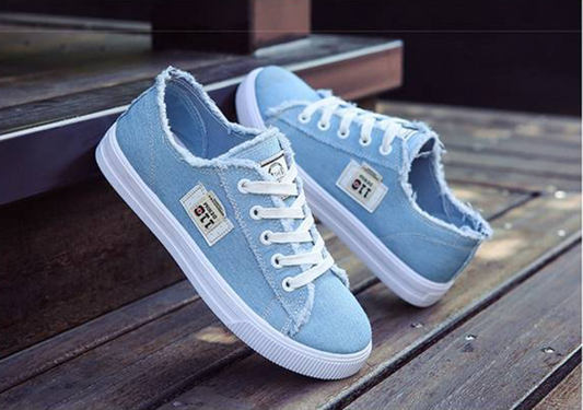 LM | Relaxed and stylish sneakers