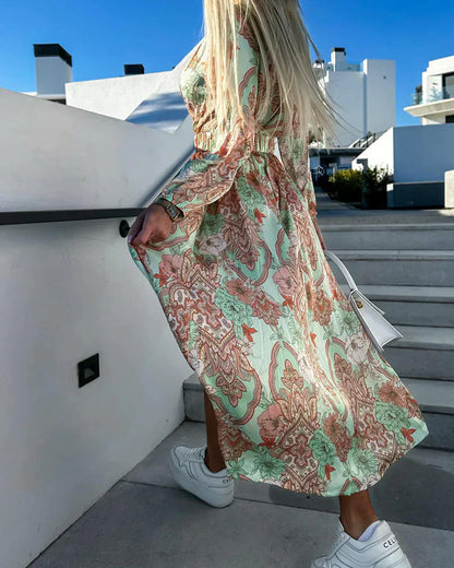 LM | elegant maxi dress with V-neck for weddings and special occasions