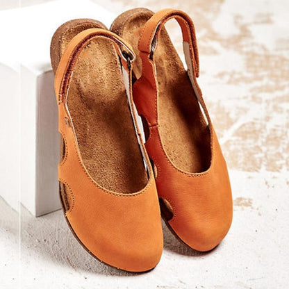 TS | Sandals with sling-back straps