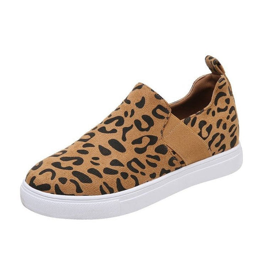 LM | Playful and lightweight sneakers