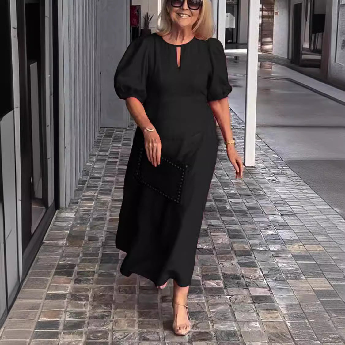 LM | Timelessly chic maxi dress