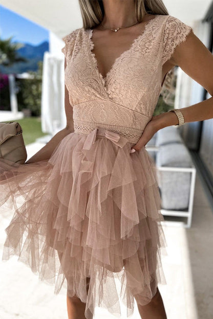 LM | V-neckline Sleeveless lace midi dress