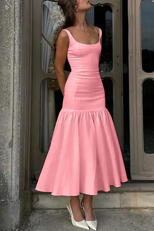 LM | Sleeveless midi dress with round neckline and ruffles