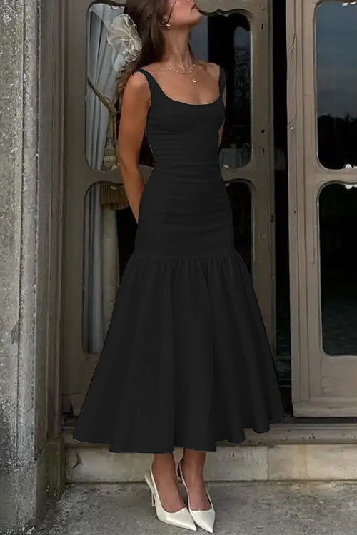 LM | Sleeveless midi dress with round neckline and ruffles
